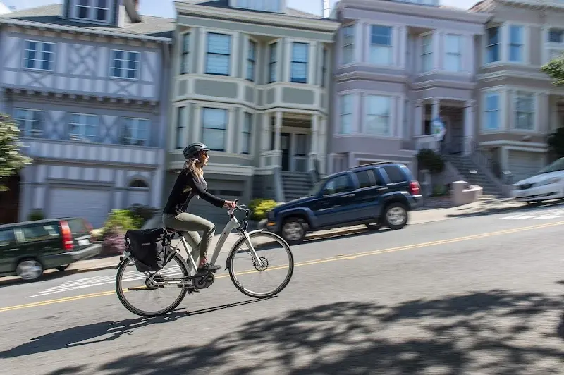 Seattle Electric Bike storefront