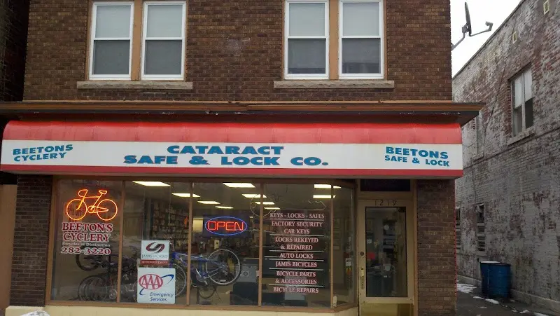 Beeton's Cyclery storefront