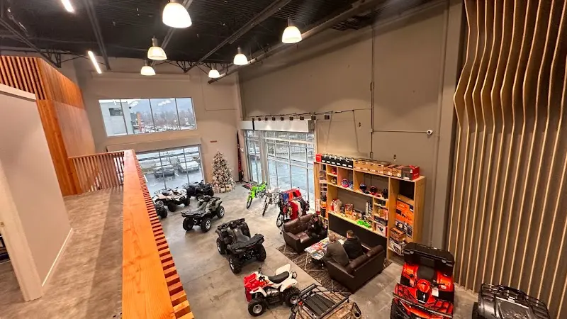 Squamish Motorsports Marine RV storefront