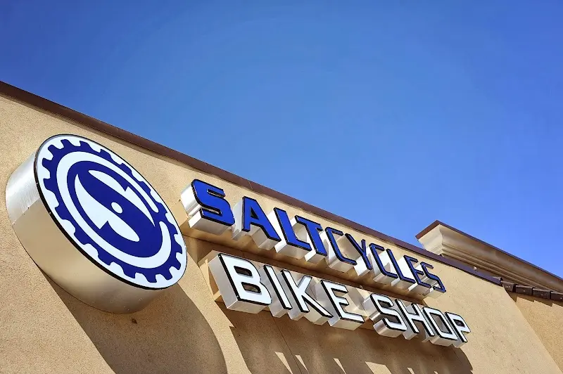 Salt Cycles Bike Shop storefront