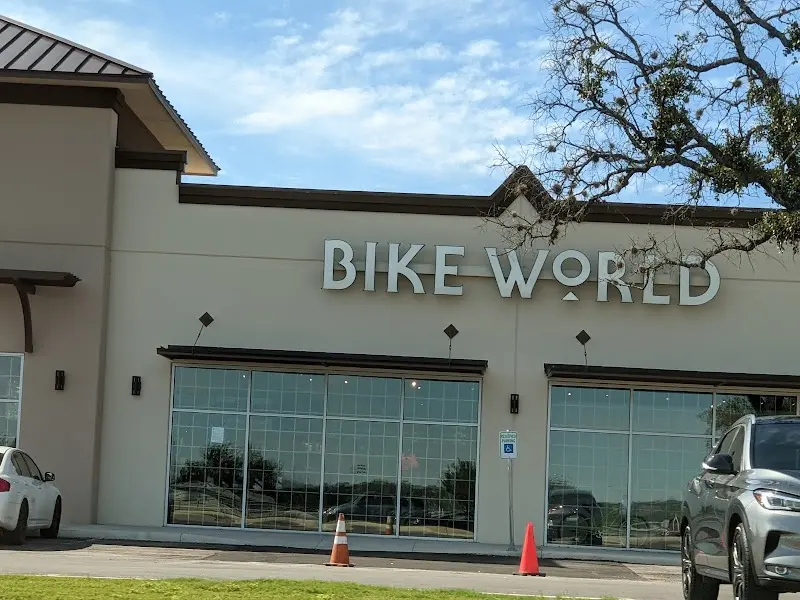 Trek Bicycle San Antonio West storefront