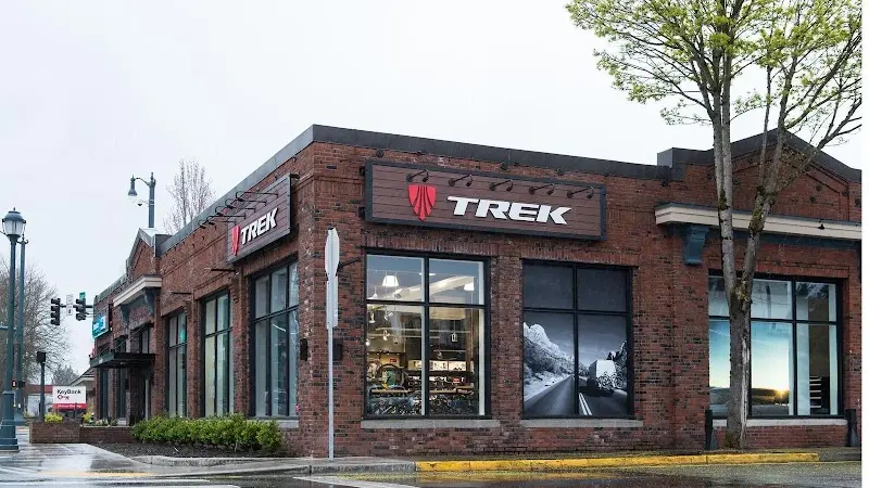 Trek Bicycle Redmond storefront