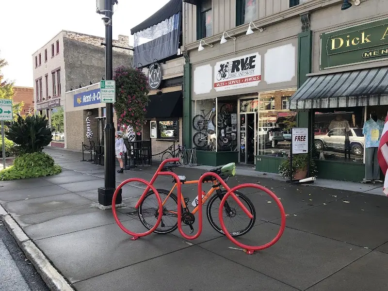 RV&E Bike and Skate storefront