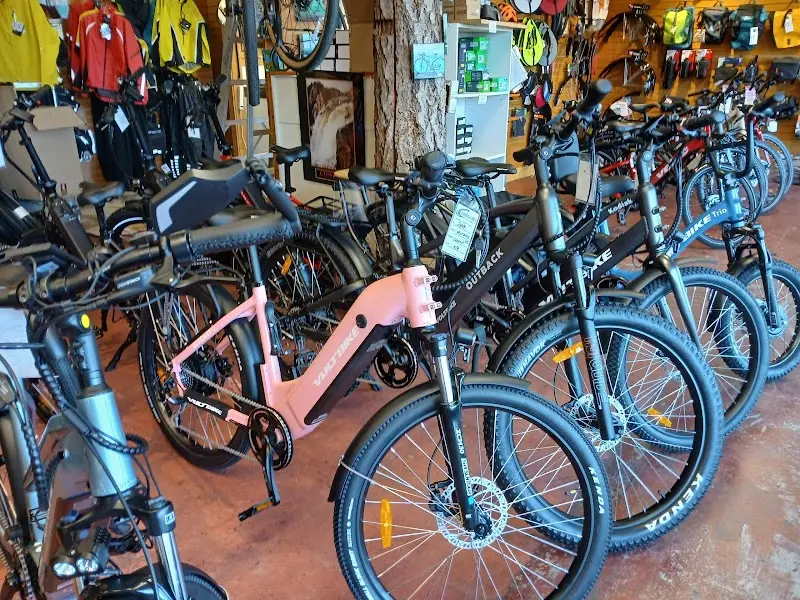 Coastal Cycles storefront