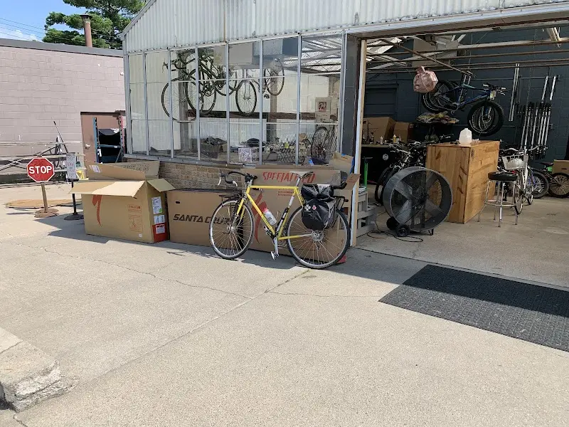 One on One Bicycle Studio storefront