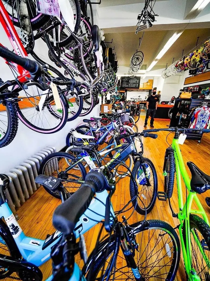 Fredonia Cycling storefront