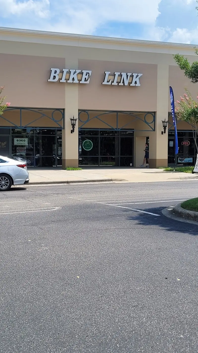 Bike Link of Hoover storefront