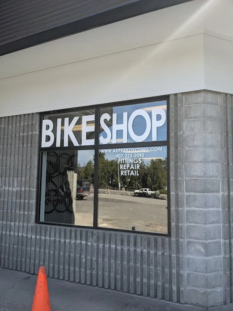 Peak Cycling storefront