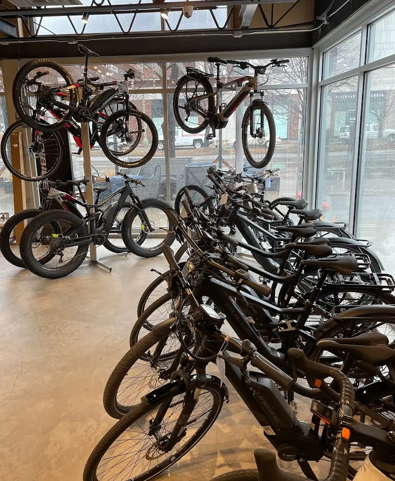 LaMere Cycles Bicycle Company storefront