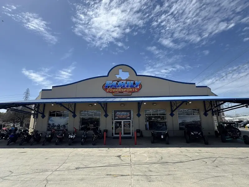 Family PowerSports Alamo storefront