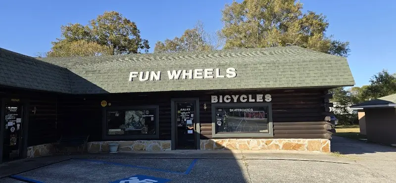 Fun Wheels Inc storefront