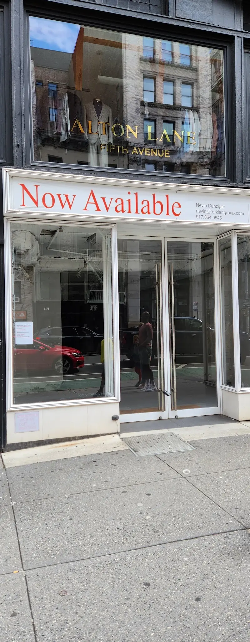 EScooter Dealer storefront