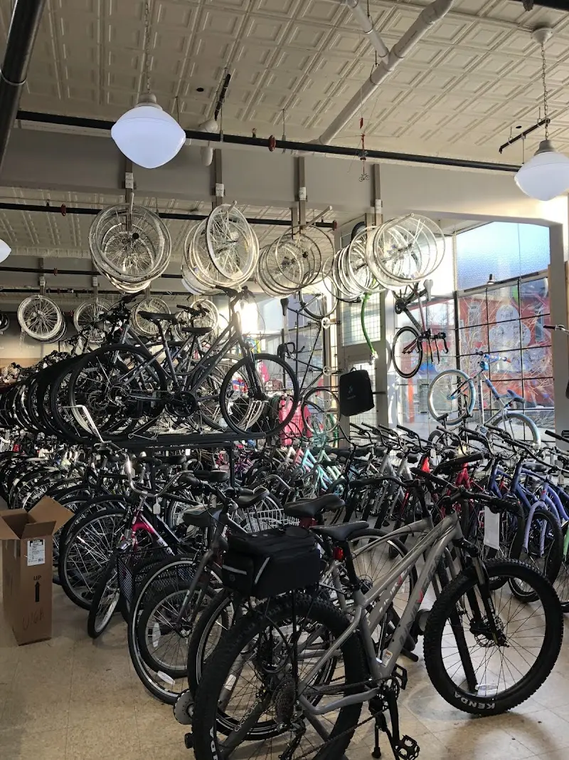 Rick Cycle Shop storefront