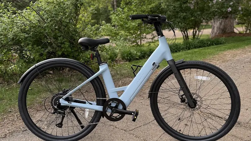 MinnEbikes storefront