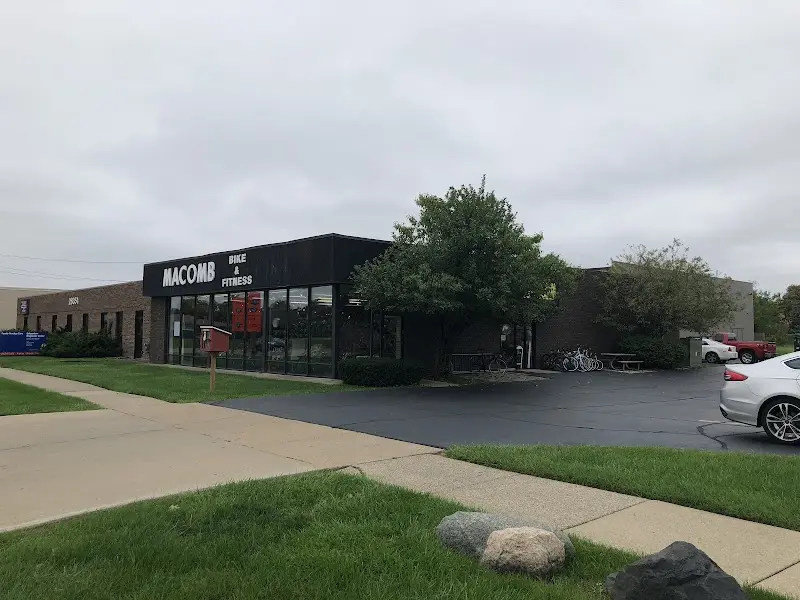 Macomb Bike storefront