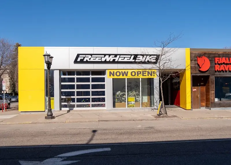 Freewheel Bike Saint Paul storefront