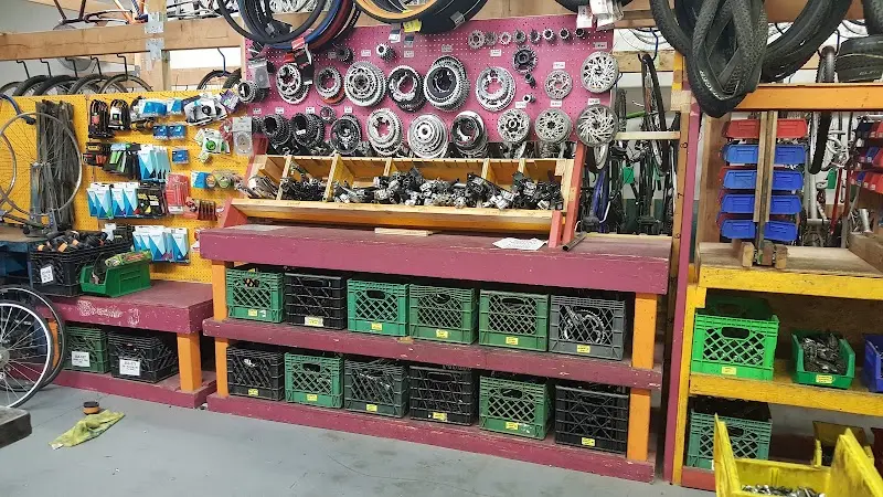 Bike Saviours storefront