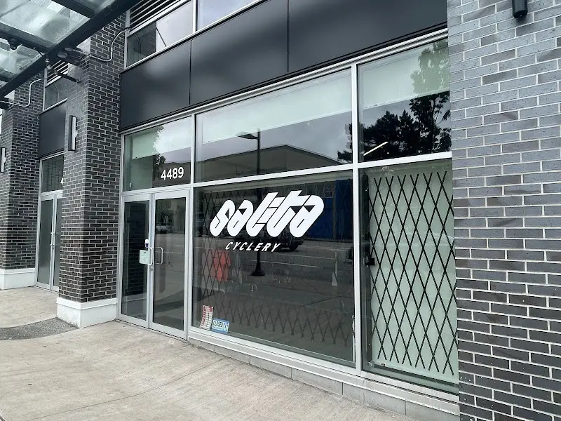 Salita Cyclery storefront
