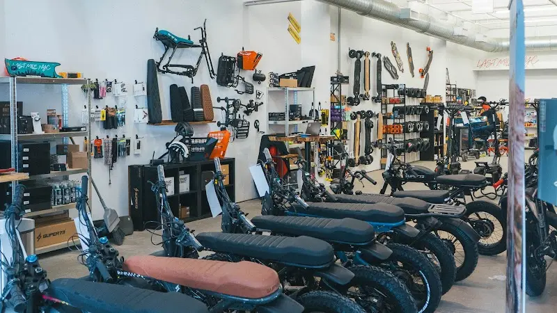 LAST MILE NYC storefront