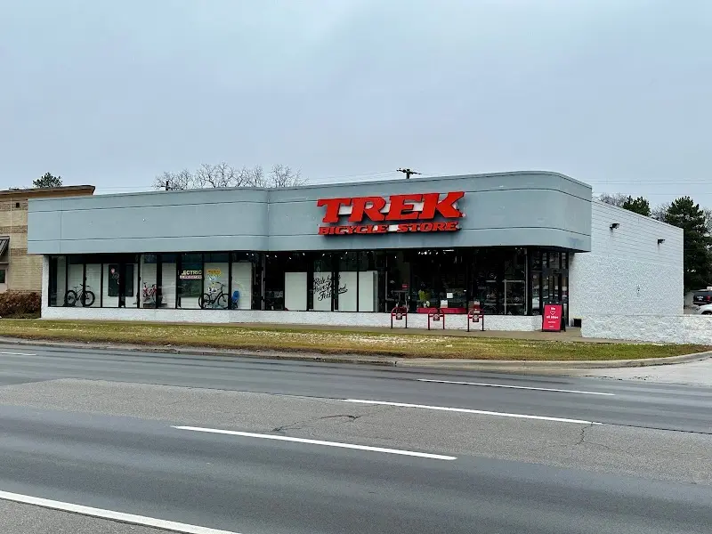 Trek Bicycle Royal Oak storefront