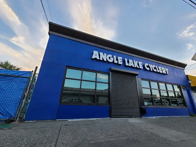 Angle Lake Cyclery storefront