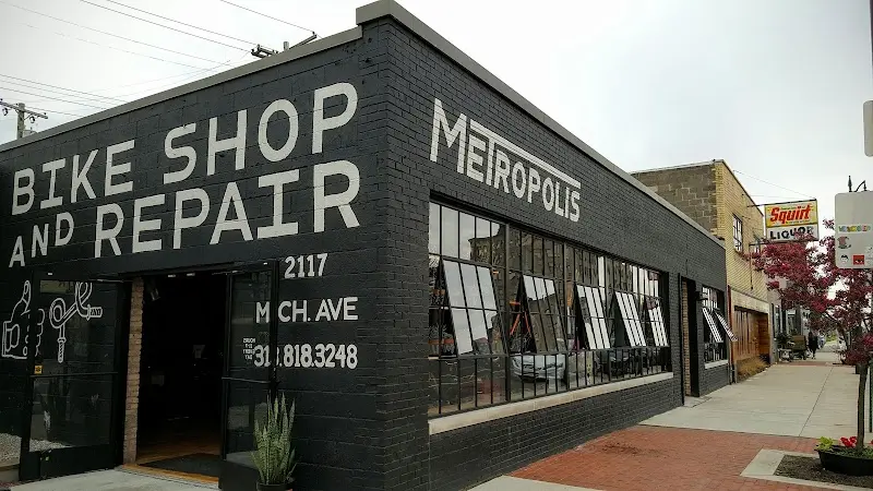 Metropolis Cycles Bike Shop storefront