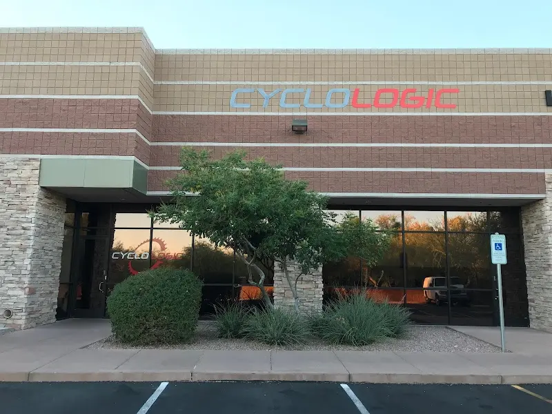 Cyclologic storefront