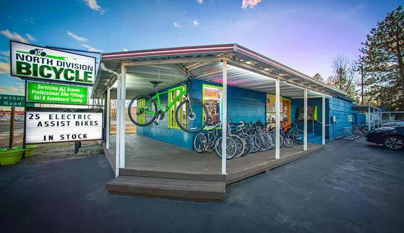 North Division Bicycle Shop storefront