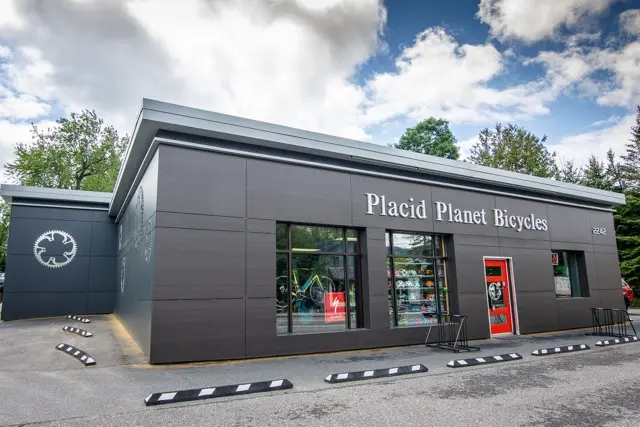 Placid Planet Bicycles storefront