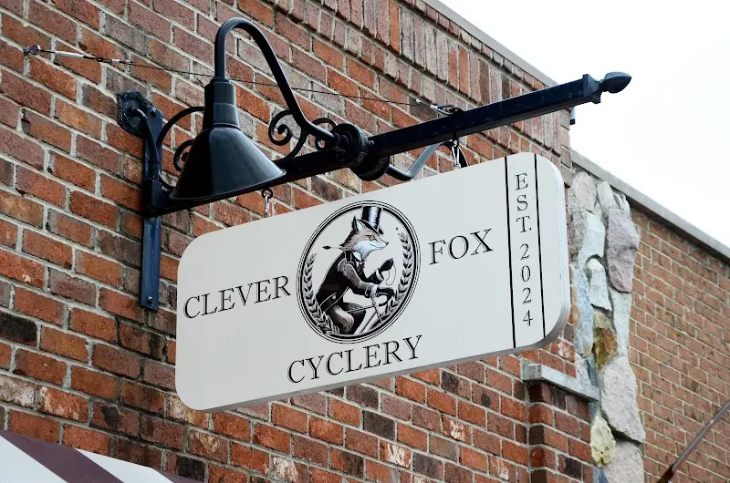 Clever Fox Cyclery storefront