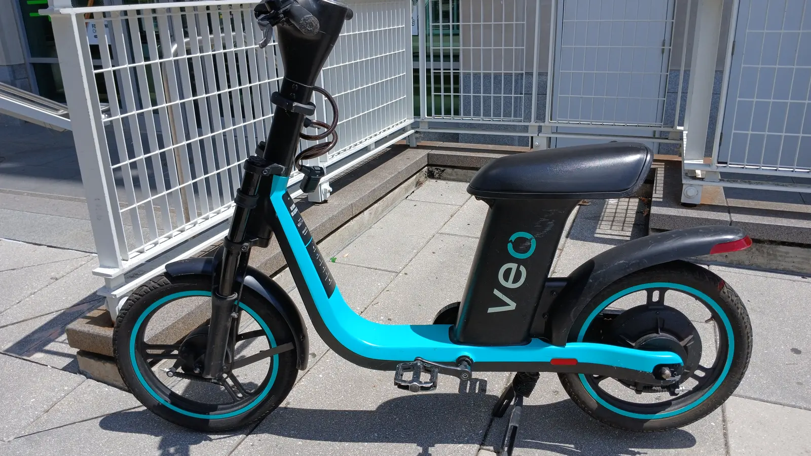 Urbandale, Iowa Proposes E-Bike Rules for Sidewalks and Trails, With a First Council Vote Expected July 21
